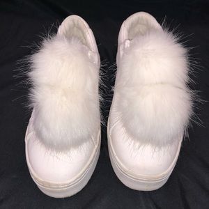 Pom Pom shoes